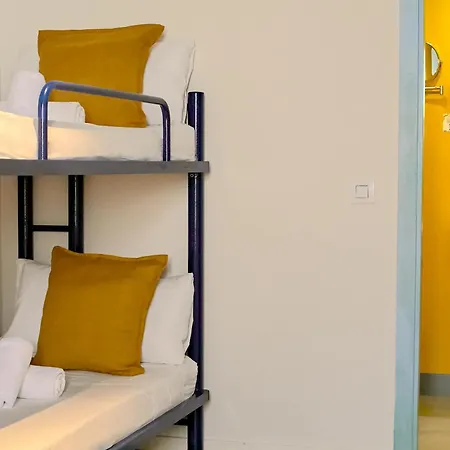 Sun & Moon Hostel-3